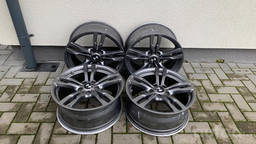 BMW, lietie