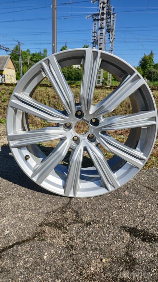 Audi, tērauda