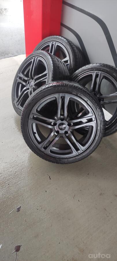 R18 Audi, lietie