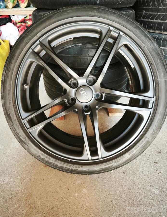 R8 Spyder V10 Audi, kaltie