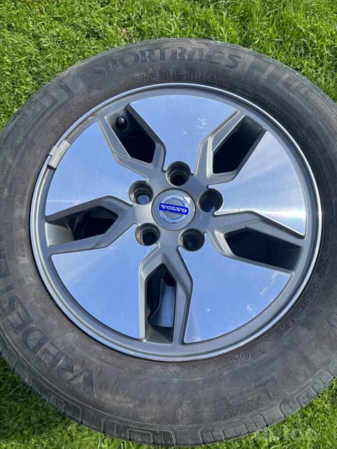 VOLVO, lietie