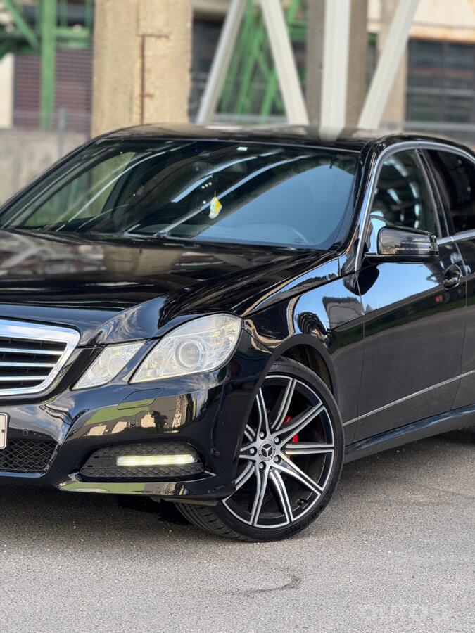 Mercedes, lietie