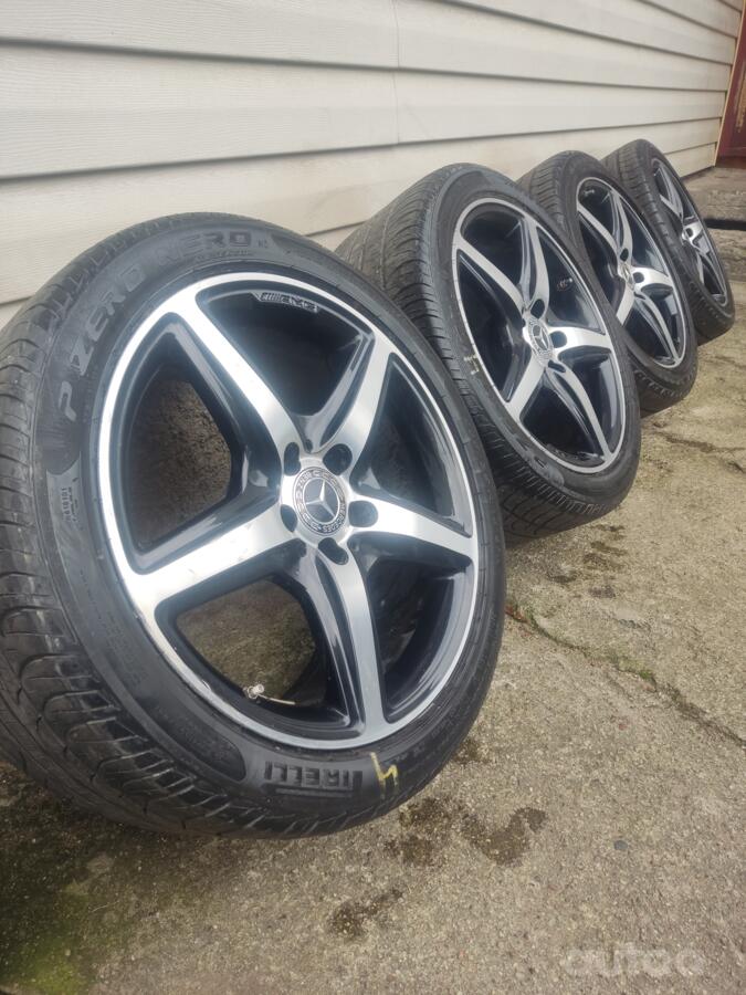 Mercedes Benz, lietie