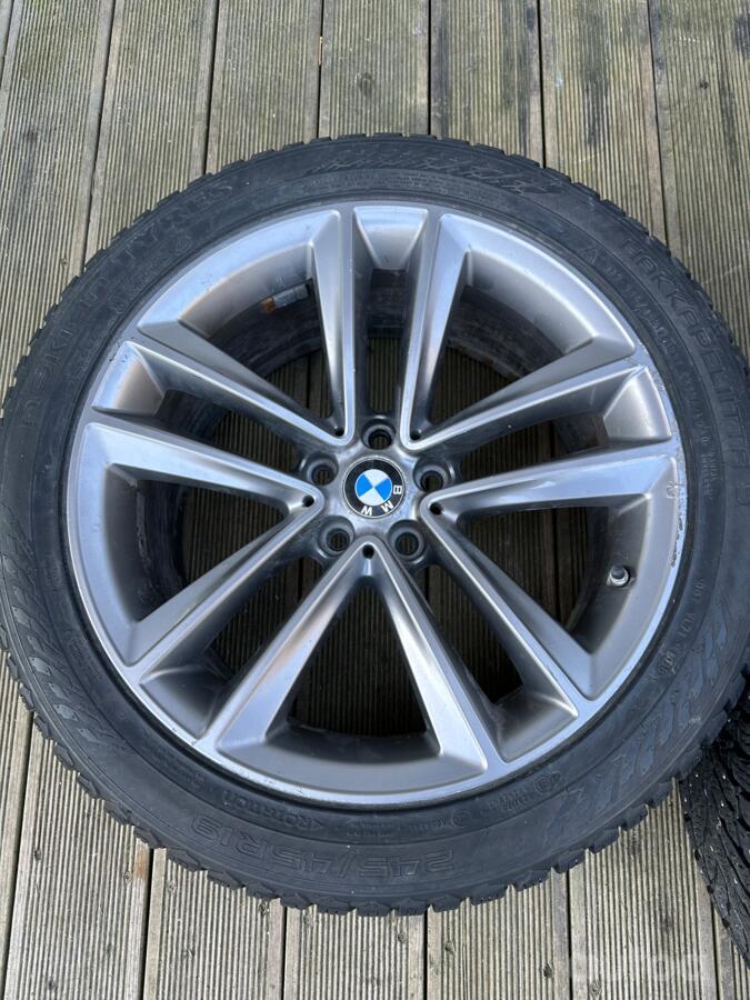BMW, lietie