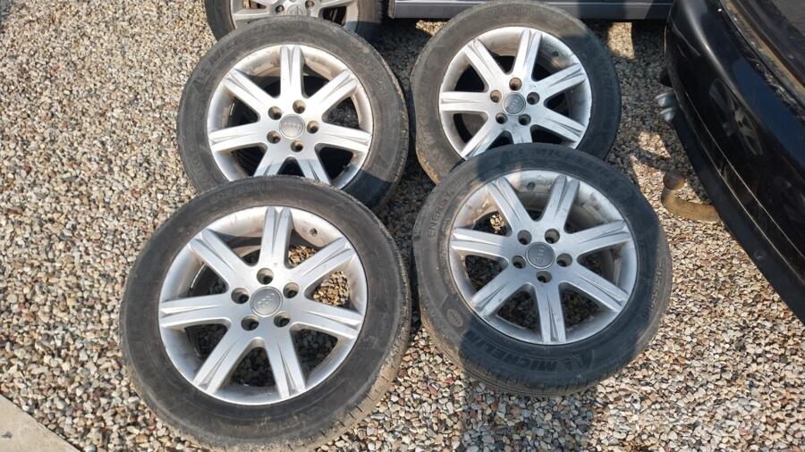 Audi Vw, lietie