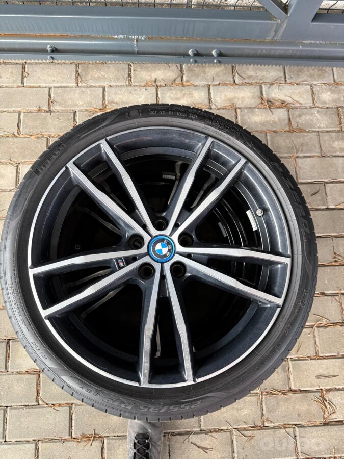BMW, lietie