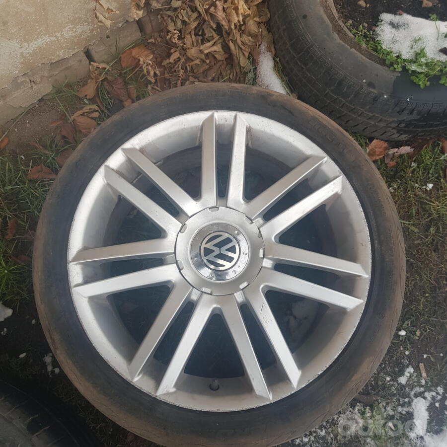 Passat, lietie