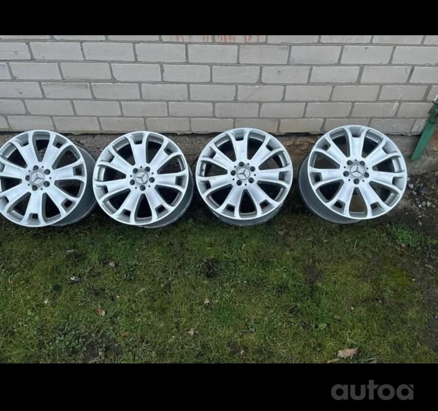 Mercedes, lietie