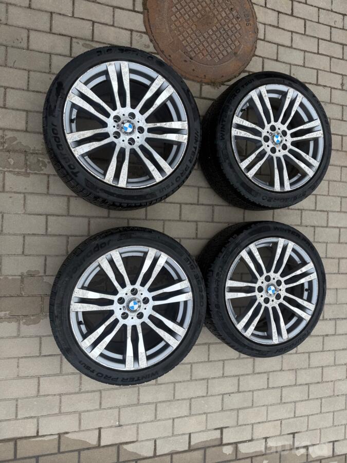 BMW, lietie