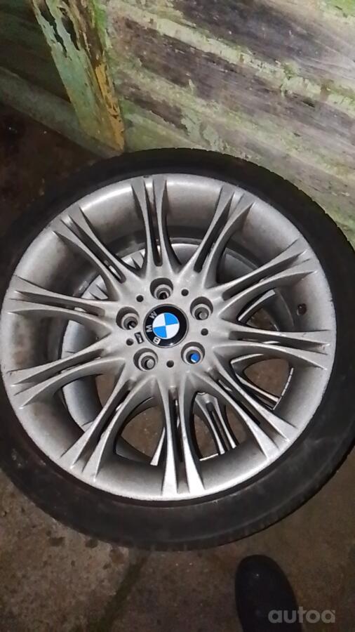 BMW, lietie