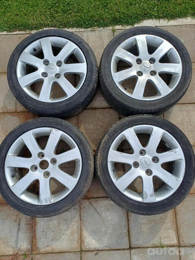 MITSUBISHI, lietie