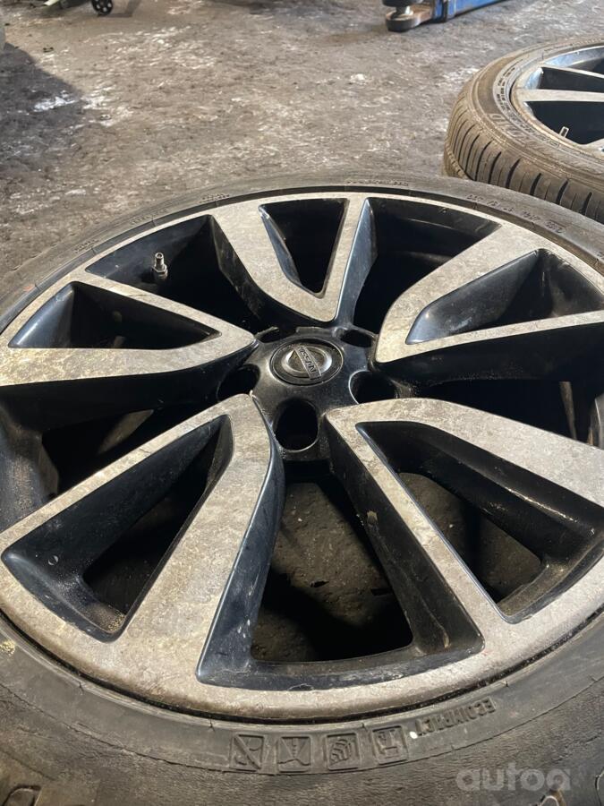 Nissan, lietie