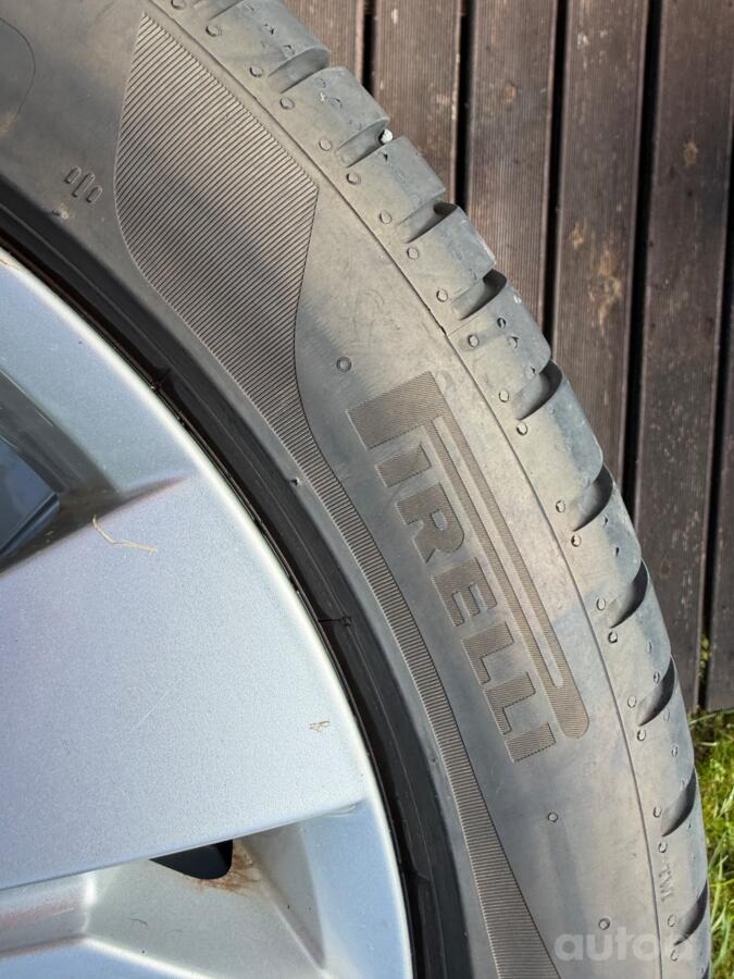 VW, lietie