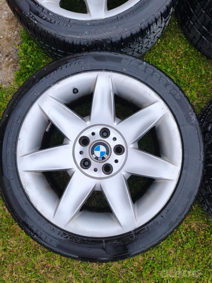 BMW, lietie