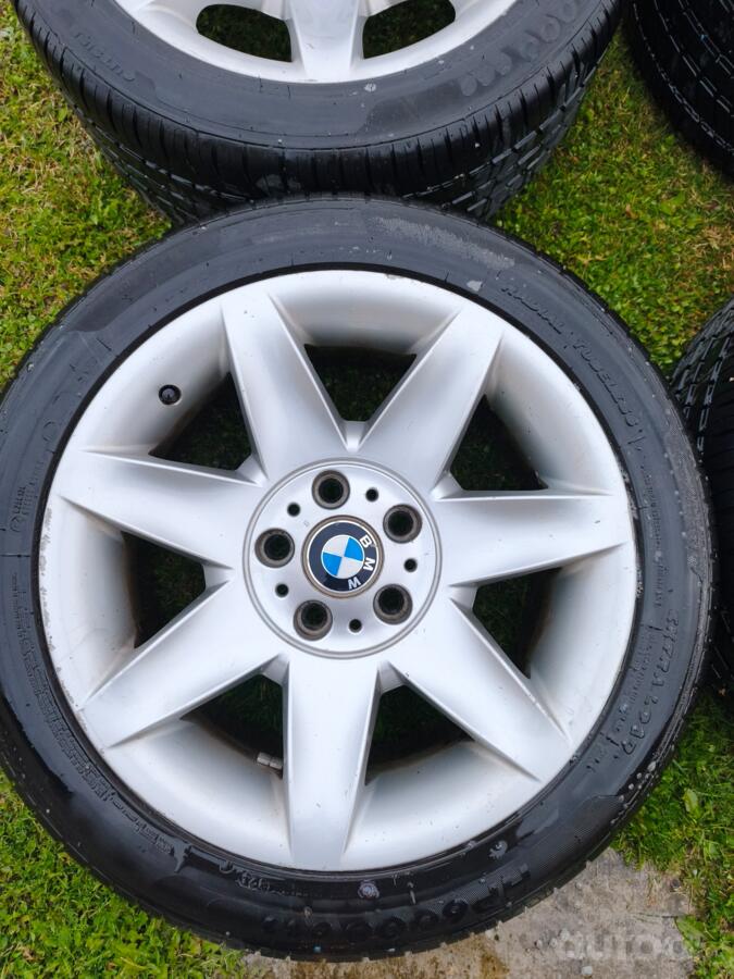 BMW, lietie