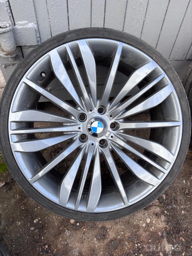 Bmw, lietie