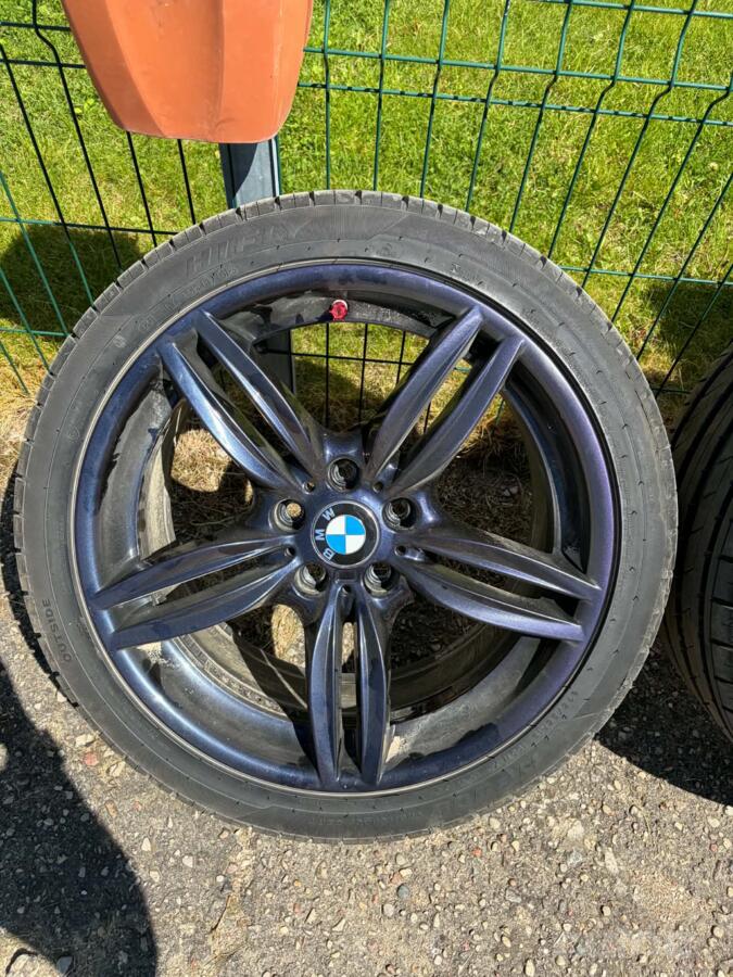 BMW, lietie