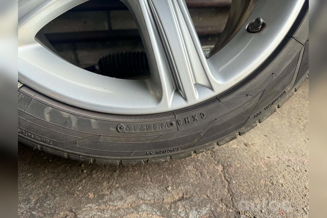 Bmw, lietie