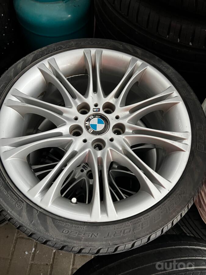 BMW, lietie