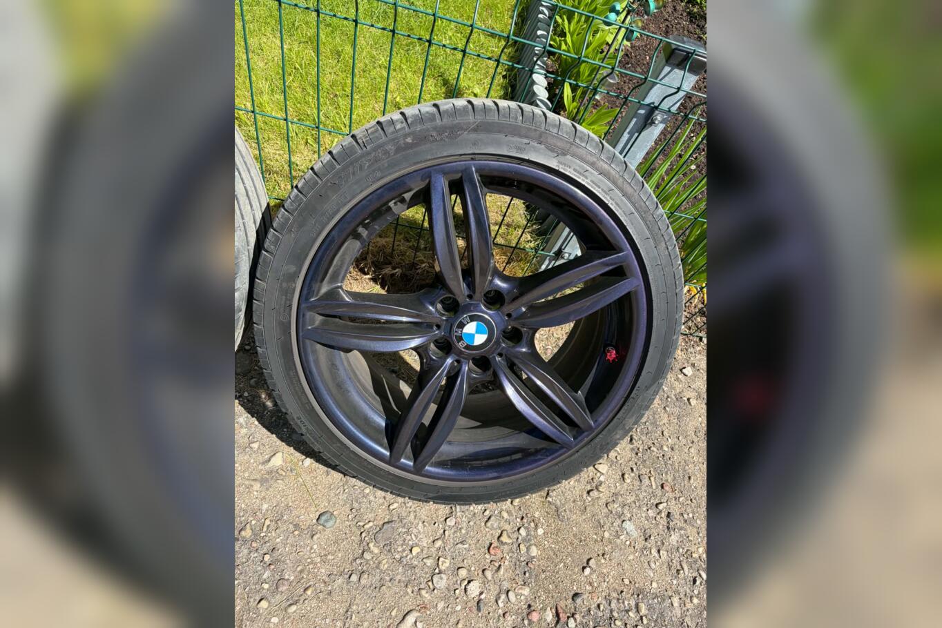 BMW, lietie