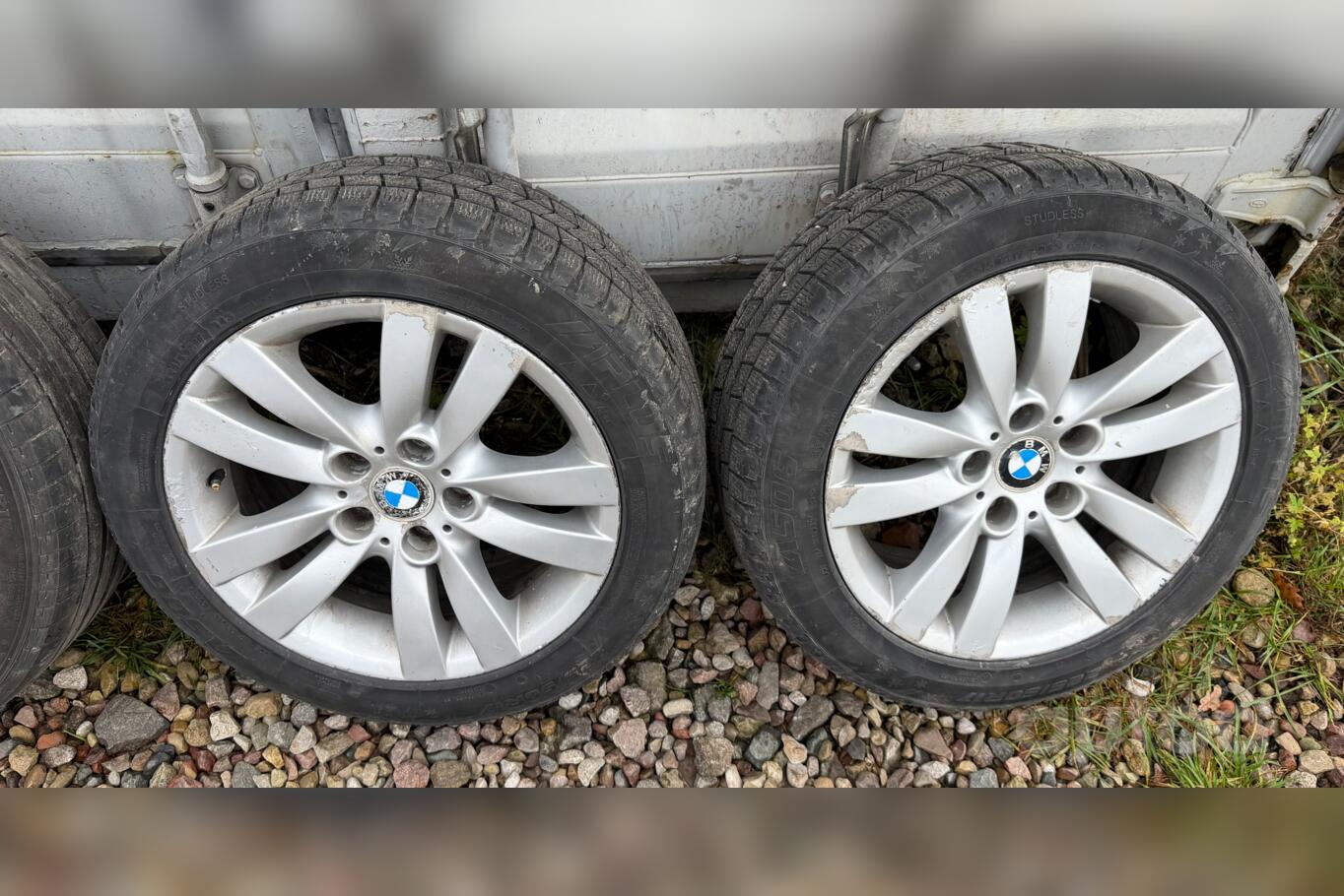 BMW, lietie