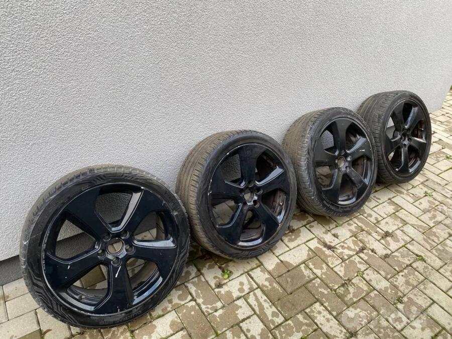 VW, lietie