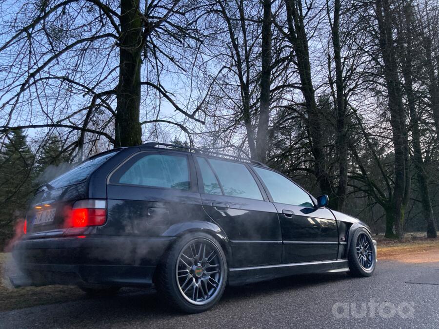 BMW, lietie