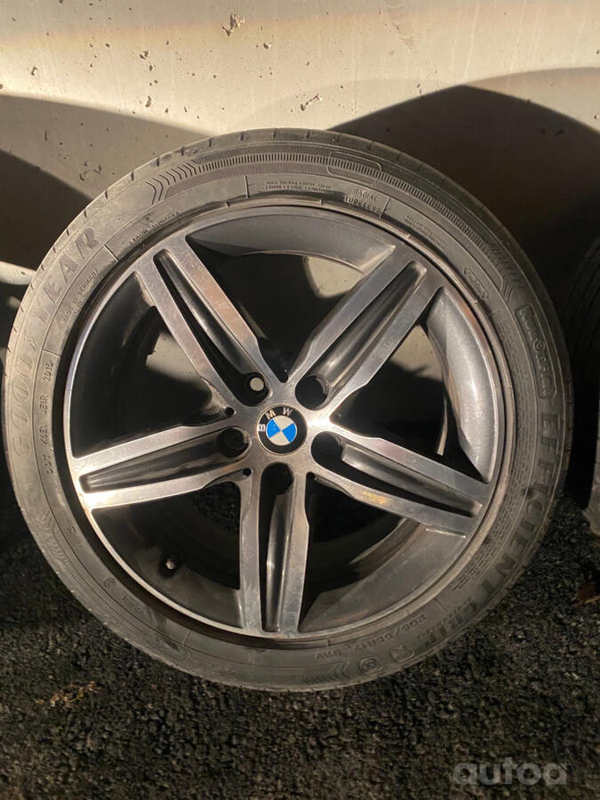 BMW, lietie