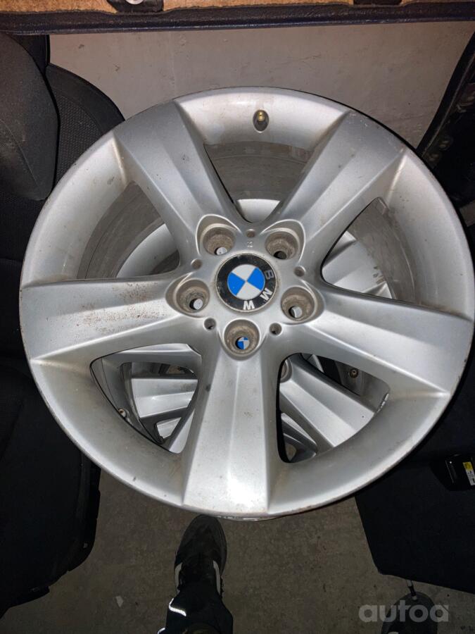 BMW, lietie