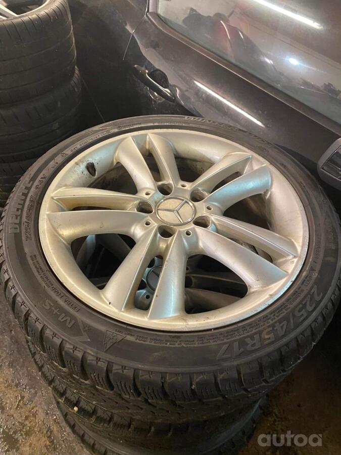 Mercedes benz, lietie