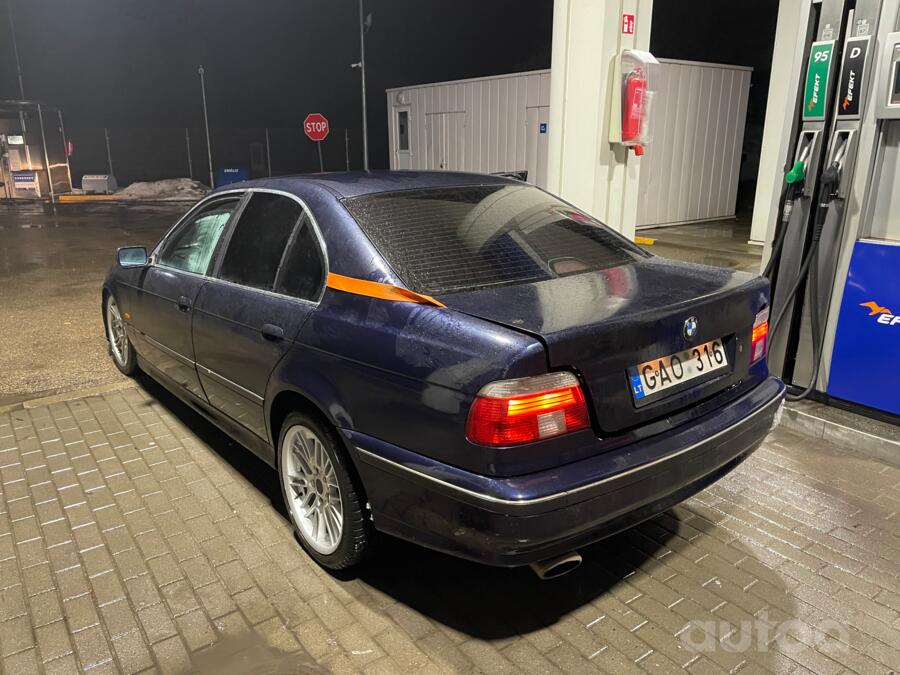 BMW, lietie