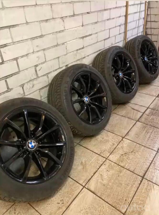 BMW, lietie