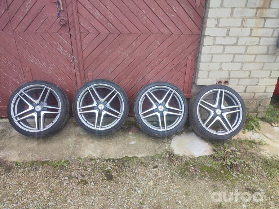 Mercedes, lietie