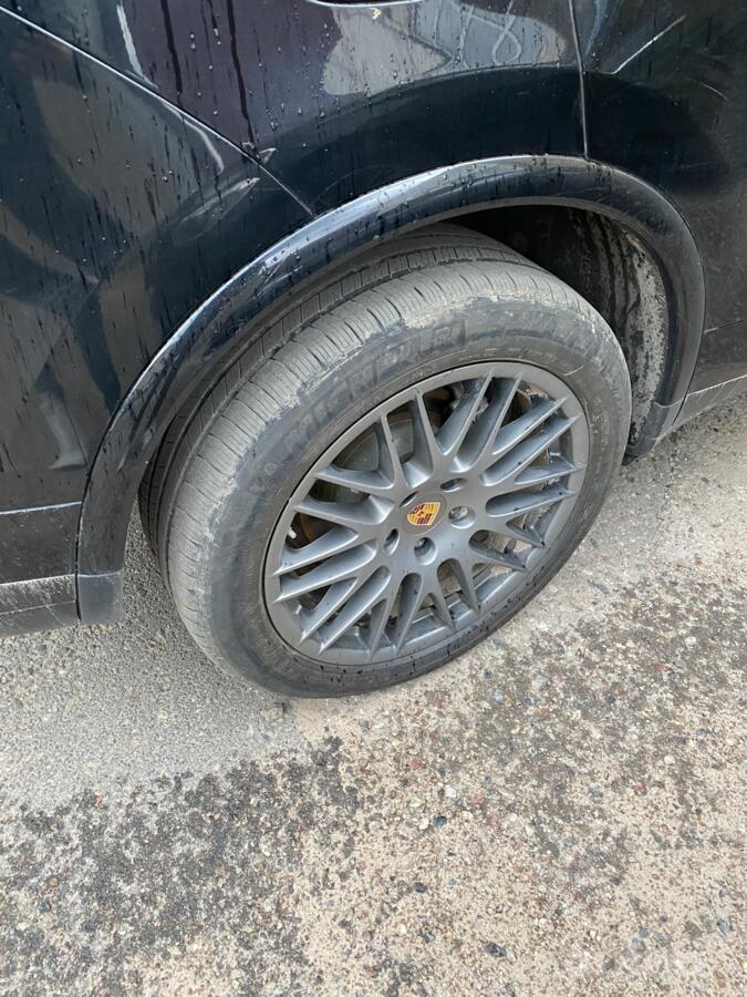 Porsche, lietie