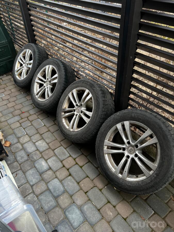 BMW, lietie
