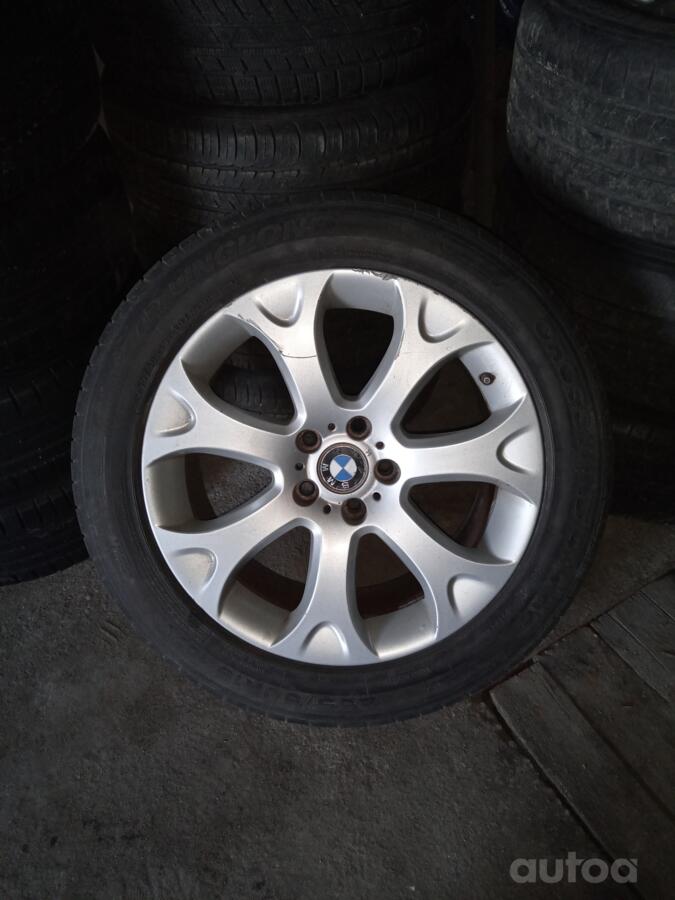 BMW, lietie
