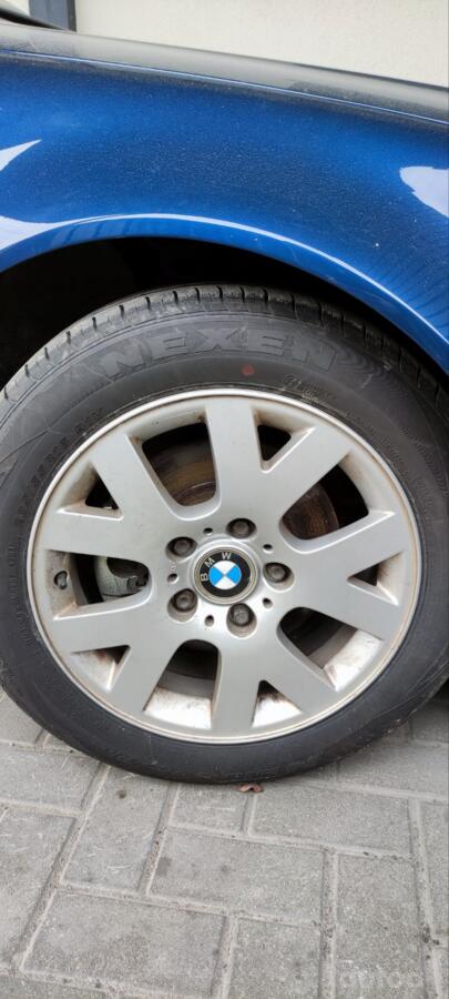 BMW, lietie