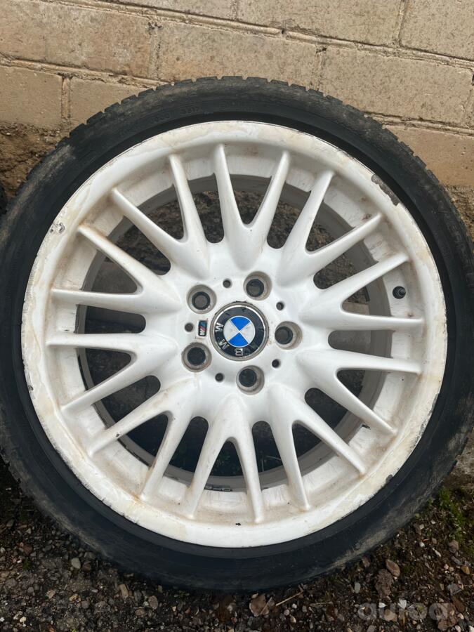 BMW, lietie