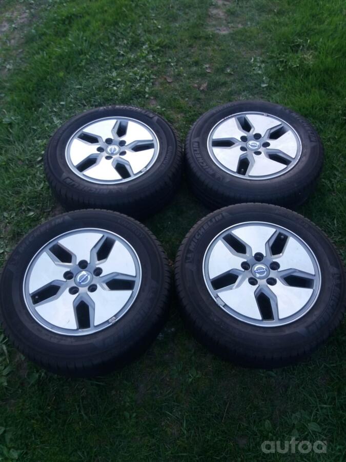 Volvo, lietie