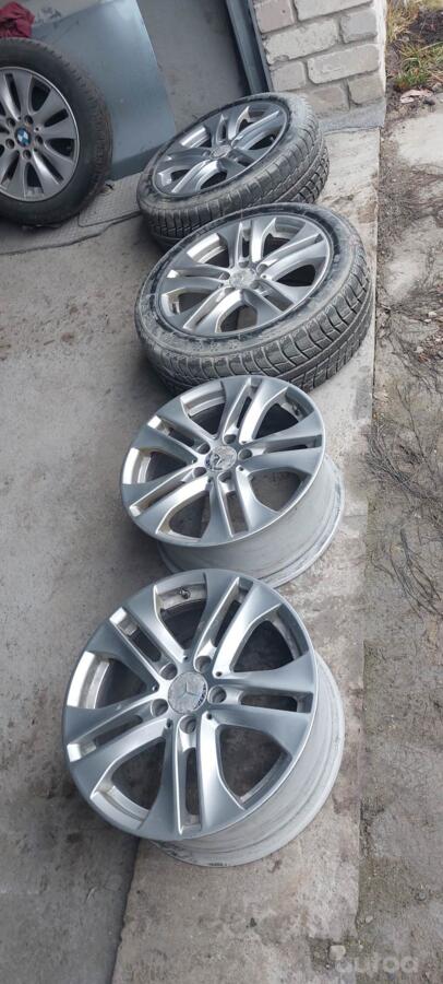 Mercedes Benz, lietie