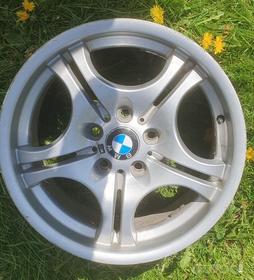 BMW, lietie