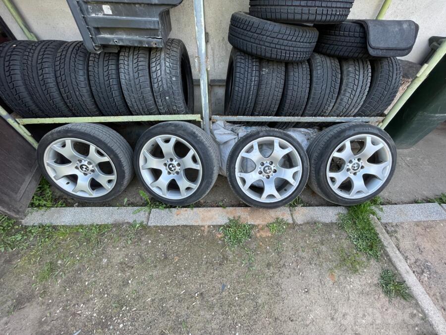 BMW, lietie