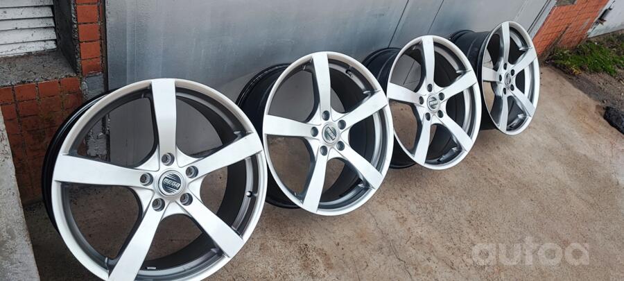 Mega wheels, lietie