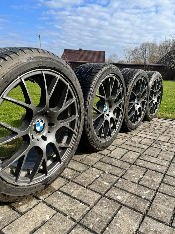 BMW, lietie