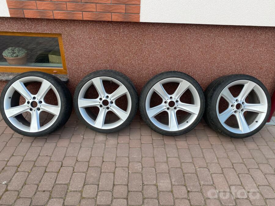 BMW, lietie