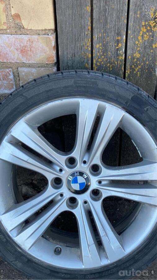 BMW, lietie