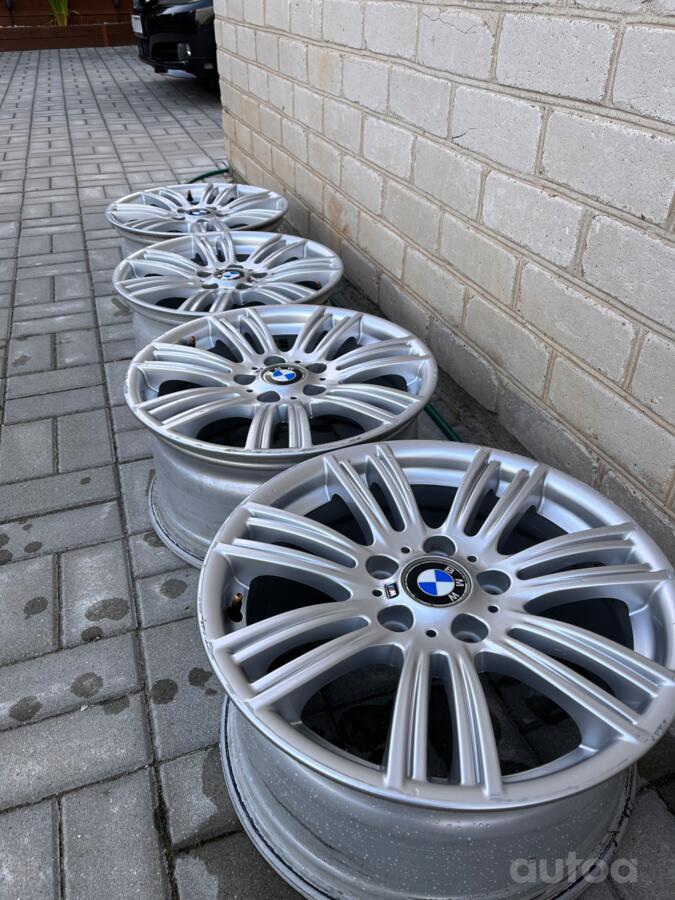 BMW, lietie