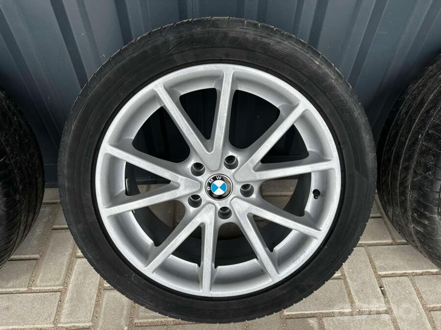 BMW, lietie