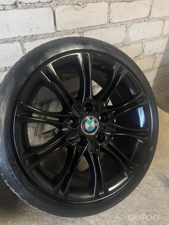 BMW, lietie