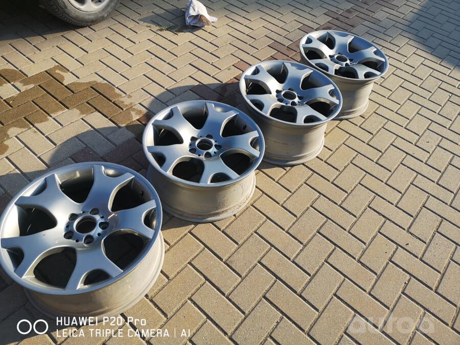 BMW, lietie